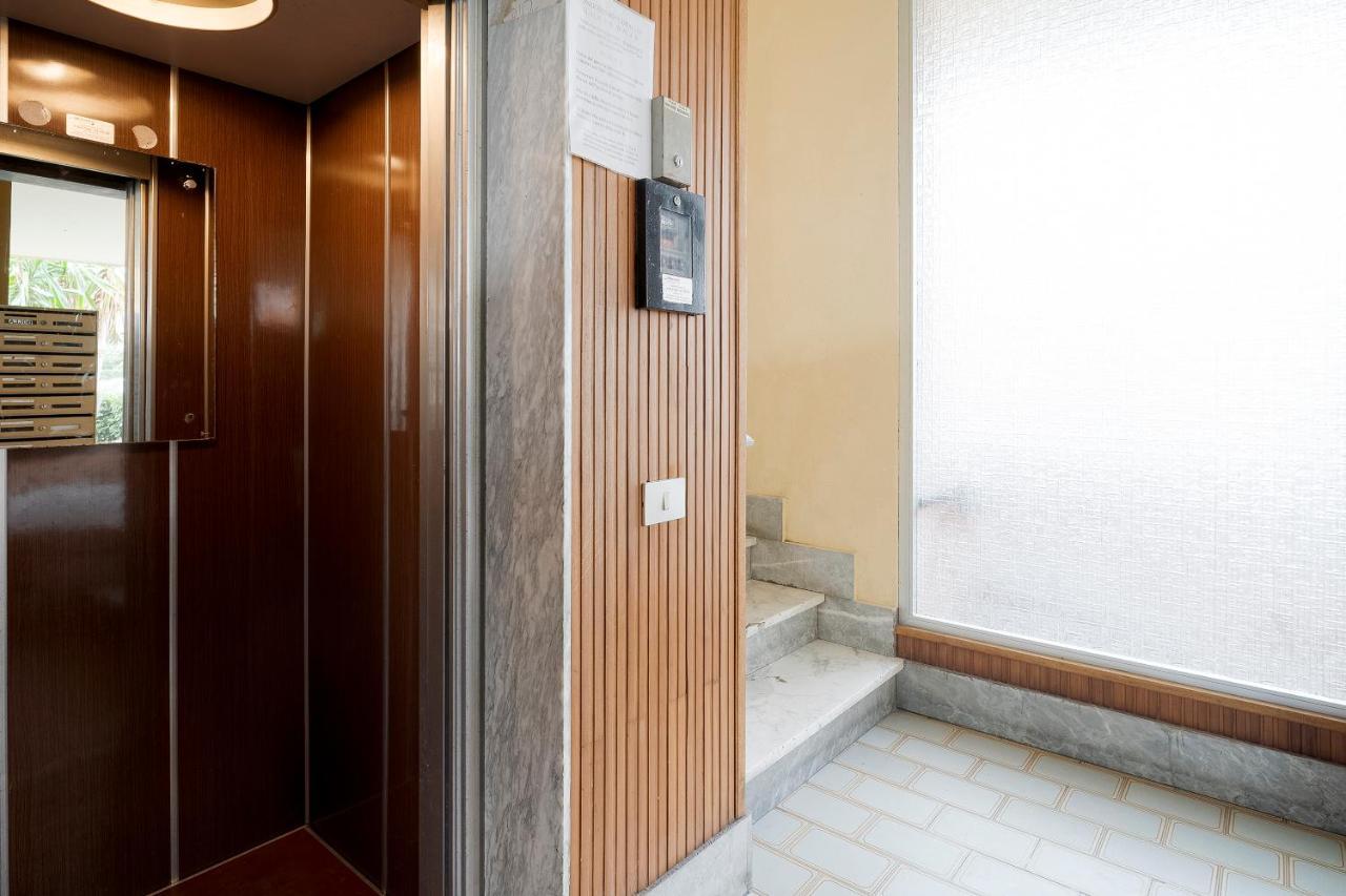 Near The Sea - Wifi And Parking Appartement Ventimiglia Buitenkant foto